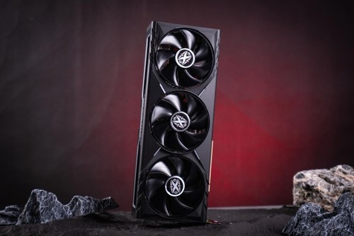 炫酷来袭，耕升 GeForce RTX 5070 Ti 炫光·超 OC带来超高性能