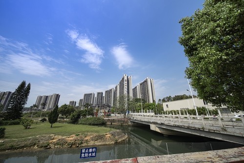 小孩人像+老蛙12MM镜头试镜