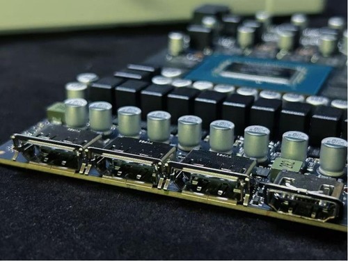 影驰 GeForce RTX 5070 Ti 金属大师 OC评测：DLSS 4超强发挥