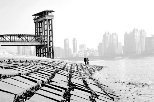 武汉长江边 街拍一组！