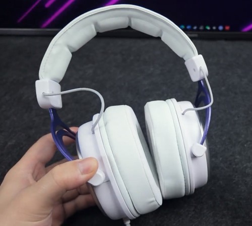 【游戏耳机】这款专为FPS游戏调教音效的耳机是不是你的菜