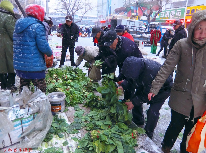 冬雪中的早市-中关村在线摄影论坛