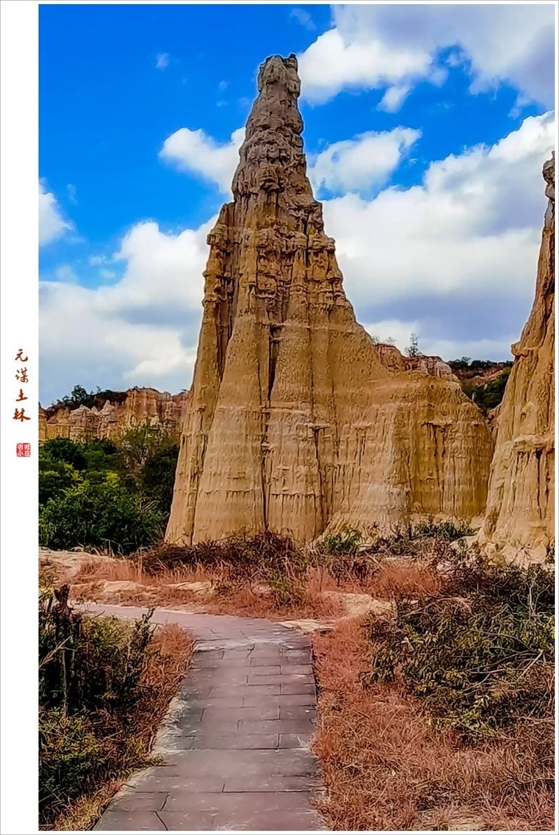 2022年第1064贴-云南元谋土林抓拍-425(1227F)-中关村在线摄影论坛