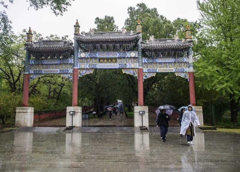 雨中的千年古寺-中关村在线摄影论坛