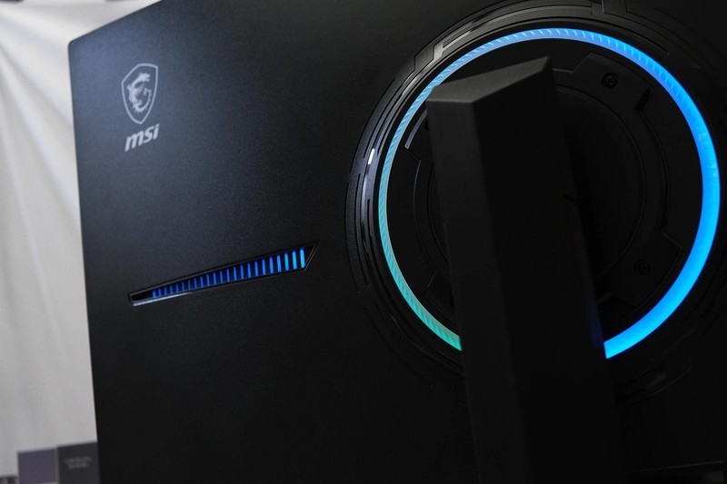 叫板四小金刚：微星PAG321CQR电竞显示器