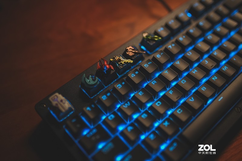 不让青春再留遗憾，ZOMO DOTA键帽的补全计划