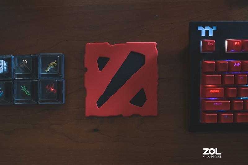 不让青春再留遗憾，ZOMO DOTA键帽的补全计划