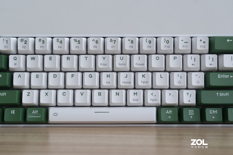 夏日清爽的码字体验——达尔优绿野EK861机械键盘