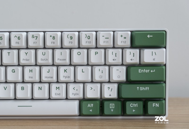 夏日清爽的码字体验——达尔优绿野EK861机械键盘