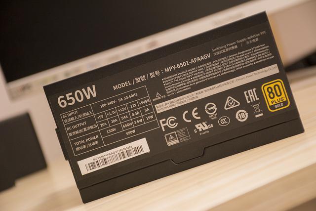 为电脑换个马甲，装酷冷S600机箱和V650电源