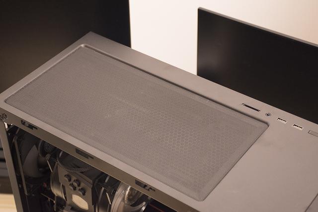 为电脑换个马甲，装酷冷S600机箱和V650电源