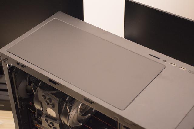 为电脑换个马甲，装酷冷S600机箱和V650电源