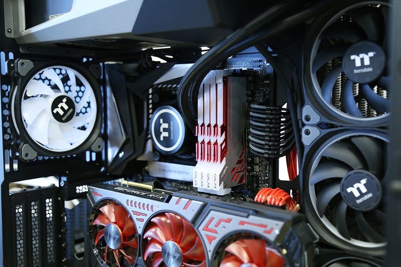 预算2万 9900K加2080显卡配安钛克冰钻机箱打造RGB信仰主机