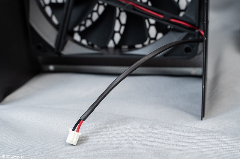 全日系电容/12年保修——售价1449元的海韵旗舰钛金PRIME ULTRA 750W电源拆给你看