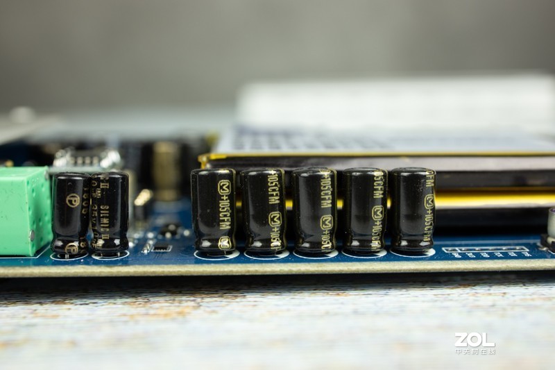 1W输出功率？力大猛于虎！体验乂度XD-05 Plus便携解码耳放一体机