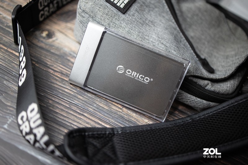 我用398元组了个移动固态硬盘！体验ORICO 迅龙战甲固态硬盘套装