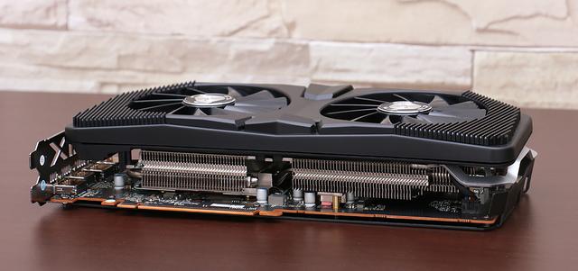 首批买公版的玩家要哭了？非公版 AMD RX 5700 果然很冷静