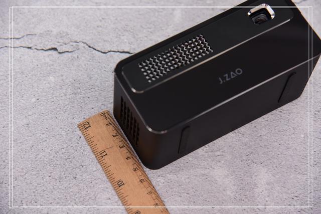 #投影仪# 口袋里的投影仪—随时随地的电影院京造微型投影仪HDP200