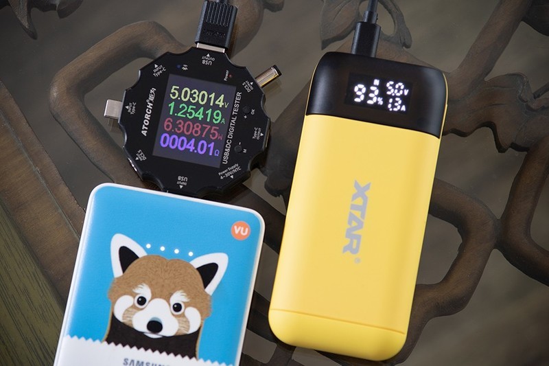 XTAR PB2S是充电器？还是充电宝？