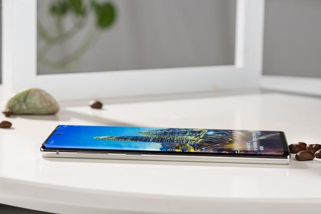 星空体育平台Note10评测：持币观望的消费者可以下单了