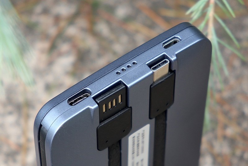 用的人都竖大拇指——iWALK-魔蝎12000X移动电源