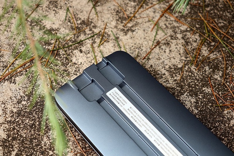 用的人都竖大拇指——iWALK-魔蝎12000X移动电源