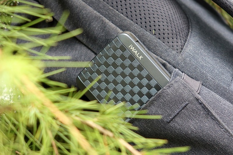 用的人都竖大拇指——iWALK-魔蝎12000X移动电源