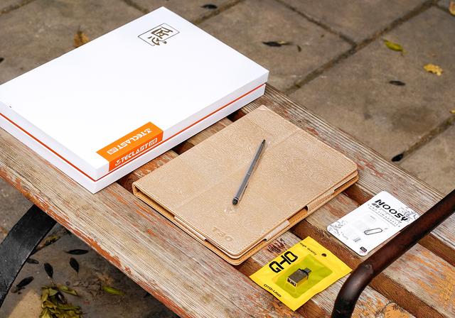 10.1英寸双屏交互，4G全网通加超长续航：台电T30平板体验