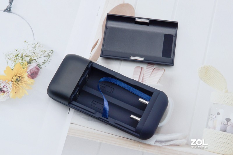 双向双快充XTAR爱克斯达PB2S 充电宝体验