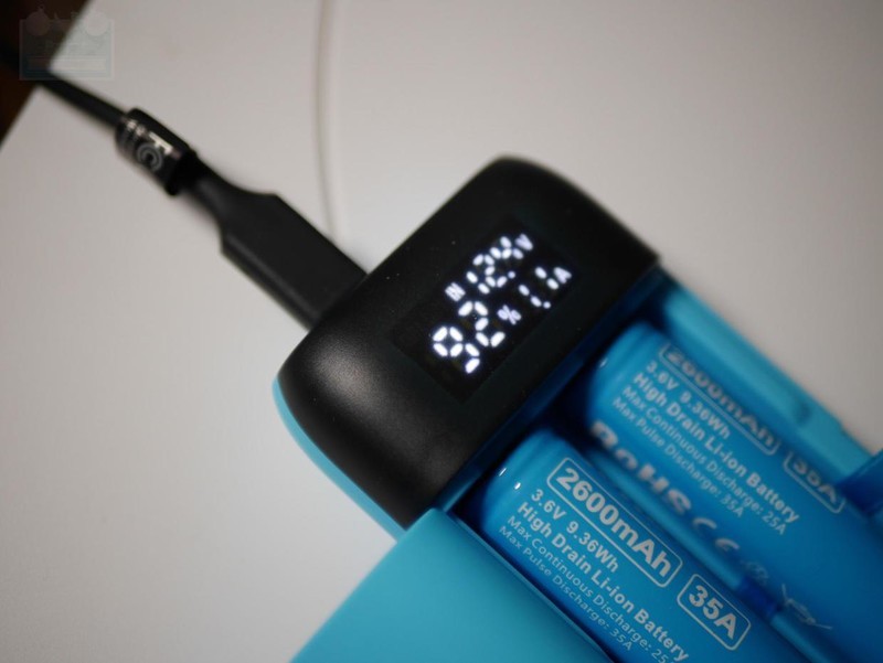 好看又好用，能充又能放，PB2S充电器体验