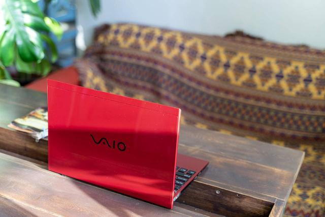 一张A4纸大小的笔记本挑战主力机，不知道产品经理疯了多少次