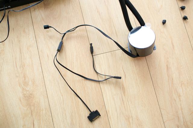 低调奢华系列，性能颜值均好于预期，BARROW 炫影360水冷体验