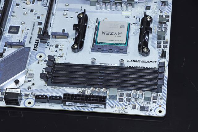 也许，这就是适合女生的电脑主机？