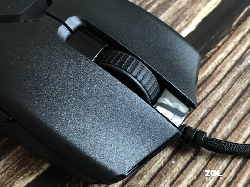 极限之轻：科学减重雷蛇Raver Viper毒蝰鼠标测评与拆解