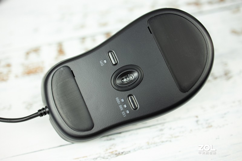 简单却很强大！ZOWIE卓威EC2电竞游戏鼠标体验