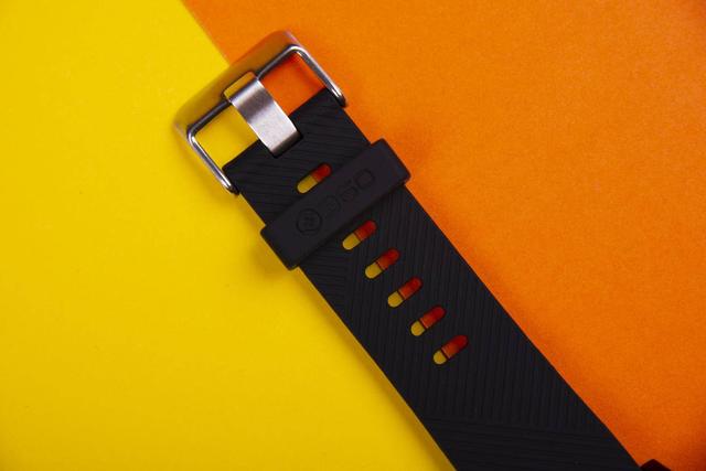 一键SOS呼叫，实时监测心率血压，360健康手表上手体验