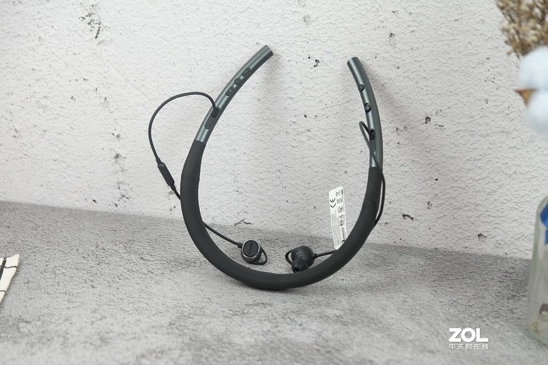 上手体验AKG N200nc入耳式蓝牙耳机：自适应自动降噪，真正好音质