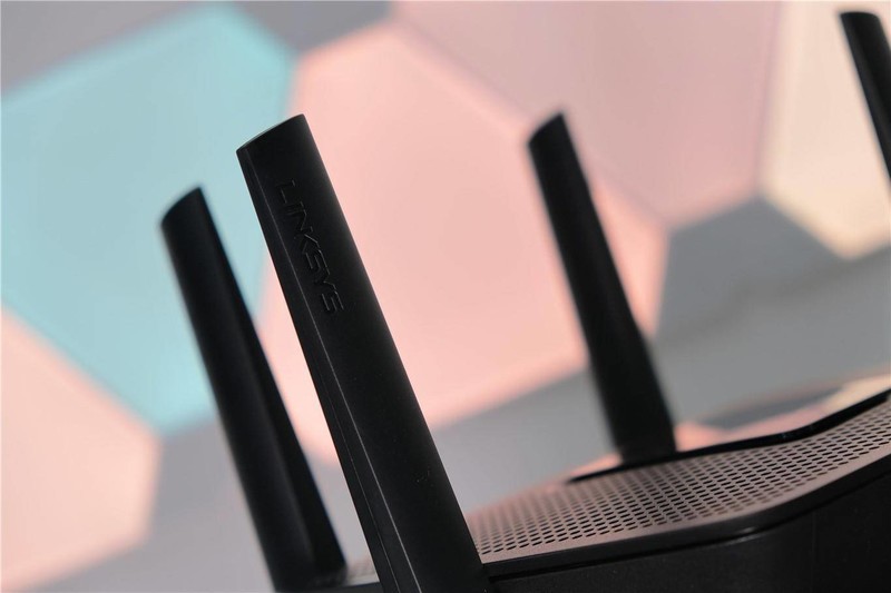 告别卡顿：Linksys领势 MR8300路由器