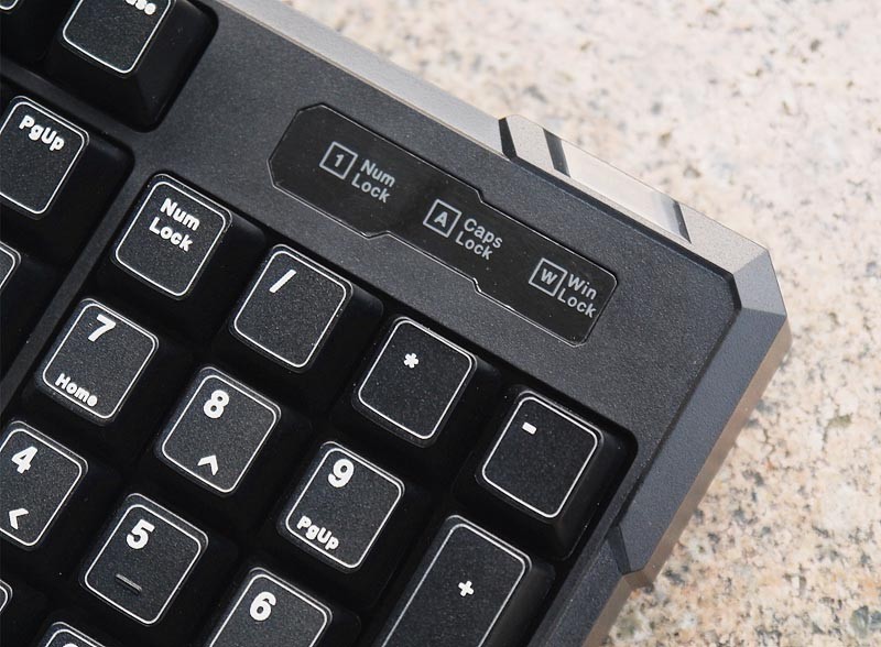 #外设#首席玩家黑泽氏典骑青轴版键盘入手体验