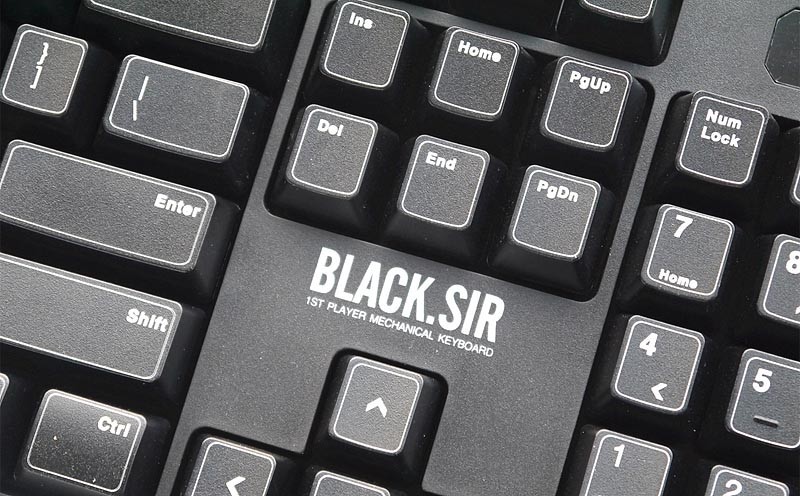 首席玩家黑泽氏典骑青轴版键盘入手体验