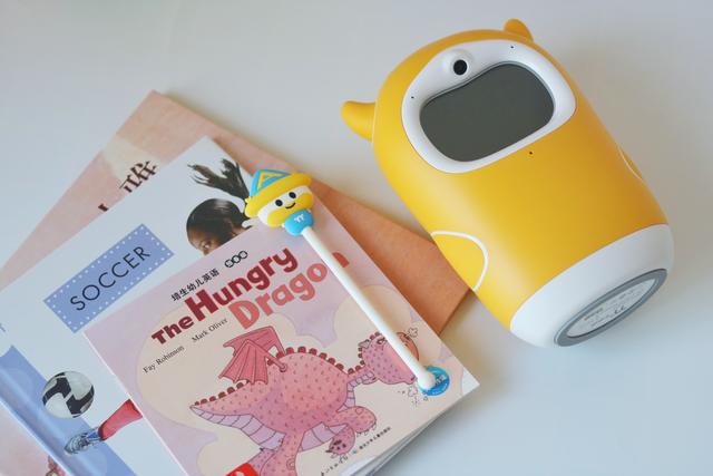 儿童智能早教机进入绘本阅读新时代，牛听听读书牛有何不一样