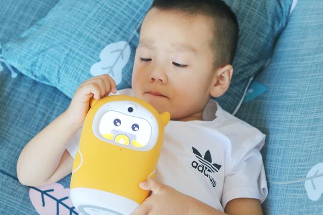 儿童智能早教机进入绘本阅读新时代，牛听听读书牛有何不一样