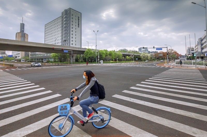 《拍城市建筑的要素》功能活力  空间布局  秩序节奏  厚重影调