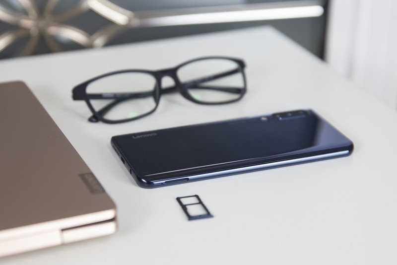 评测：骁龙730伴轻薄长续航联想Z6双发力，拼得就是性能