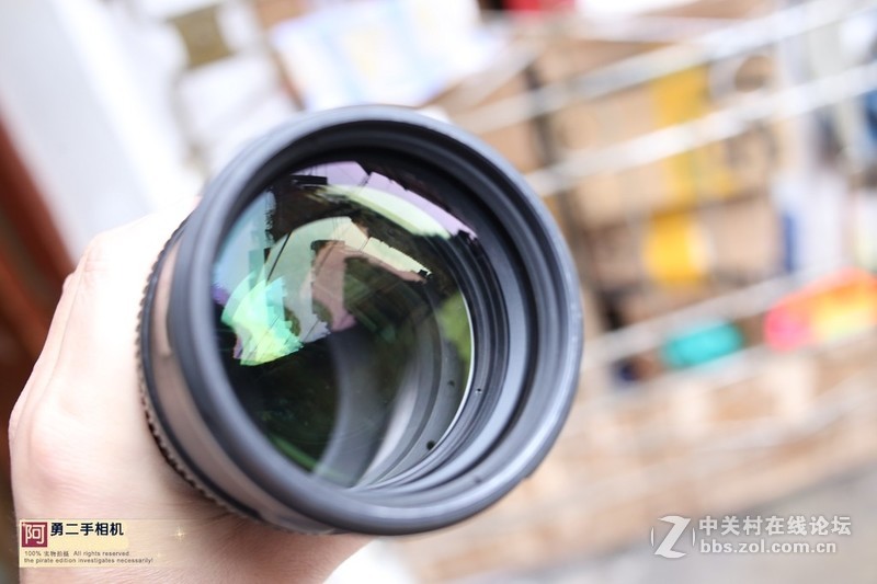 已卖  5.12日 尼康70-200VR 1代 价3480 不包邮