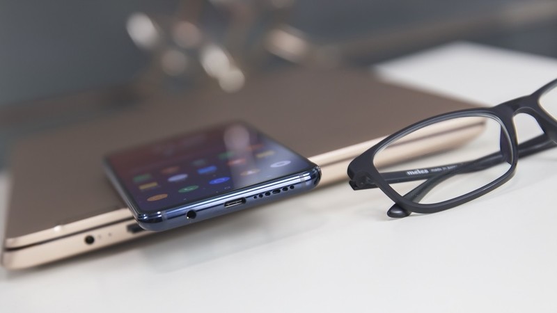 评测：骁龙730伴轻薄长续航联想Z6双发力，拼得就是性能