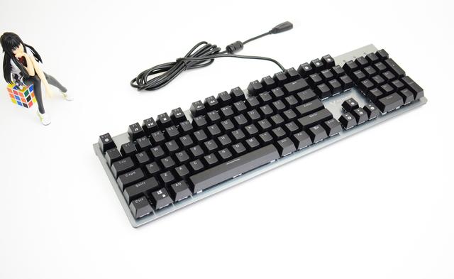 流光溢彩，防尘防水，雷柏V530银轴机械键盘 上手体验