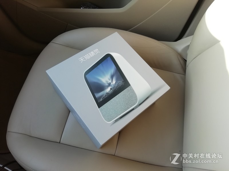 天猫精灵CC-听话的带屏天猫精灵