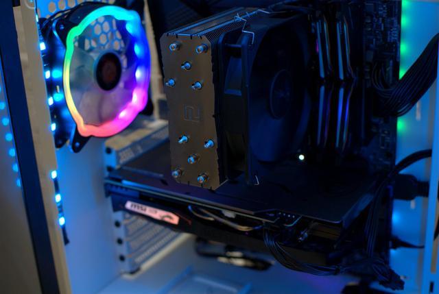 小姨子的新婚礼物，还算主流的装机实录