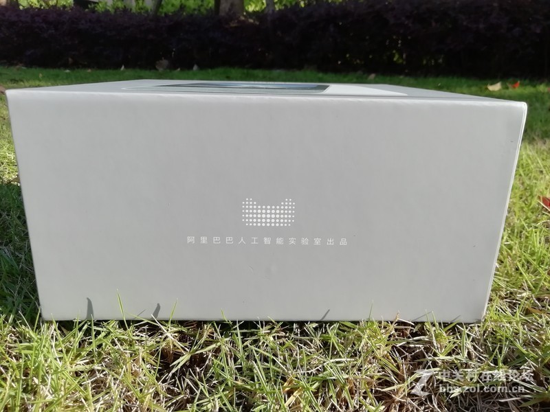 天猫精灵CC-听话的带屏天猫精灵